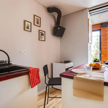 Апартаменты Loftowy Apartament Przy Stawie, Blisko Zoo, Aquaparku I Lasow - Parking Dla 4 Aut