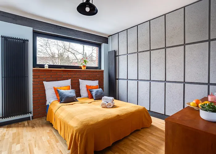 Loftowy Apartament Przy Stawie, Blisko Zoo, Aquaparku I Lasow - Parking Dla 4 Aut Апартаменты *