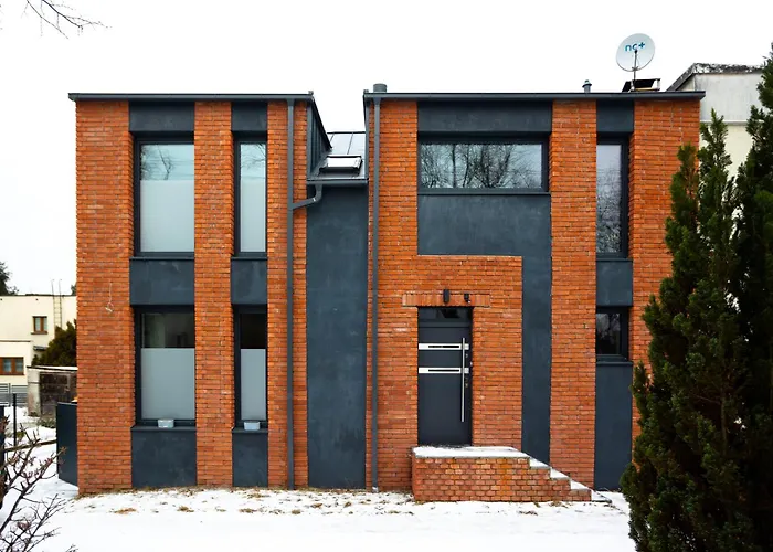 Loftowy Apartament Przy Stawie, Blisko Zoo, Aquaparku I Lasow - Parking Dla 4 Aut *